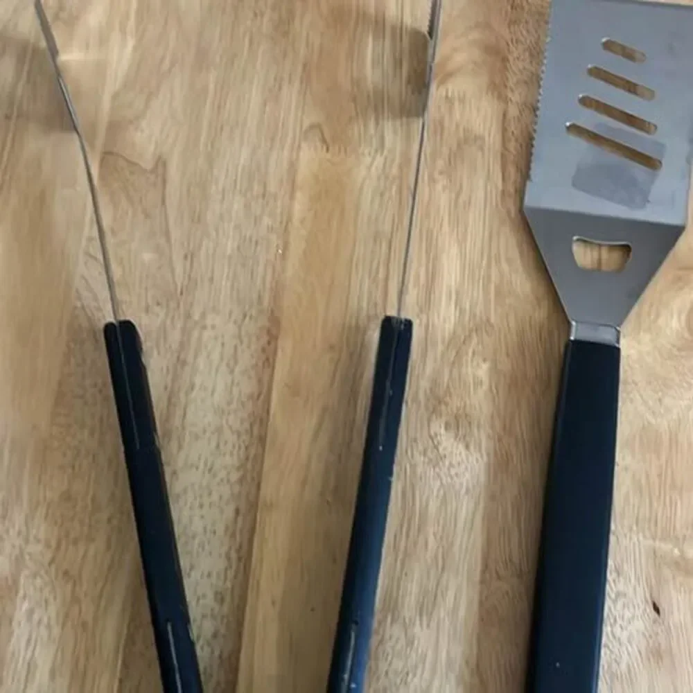 Grilling tools tongs spatula
